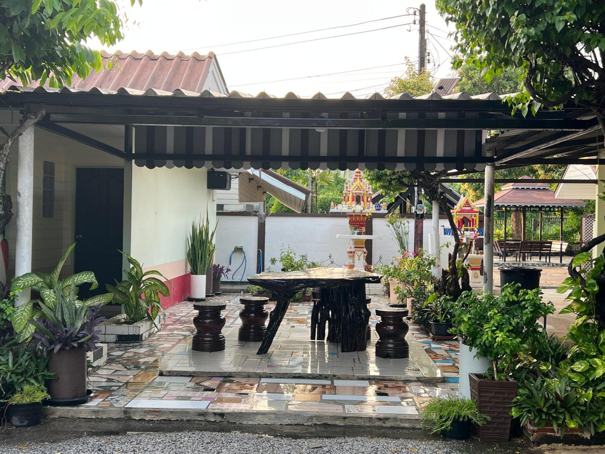 Suanpai Resort Sattahip Zewnętrze zdjęcie